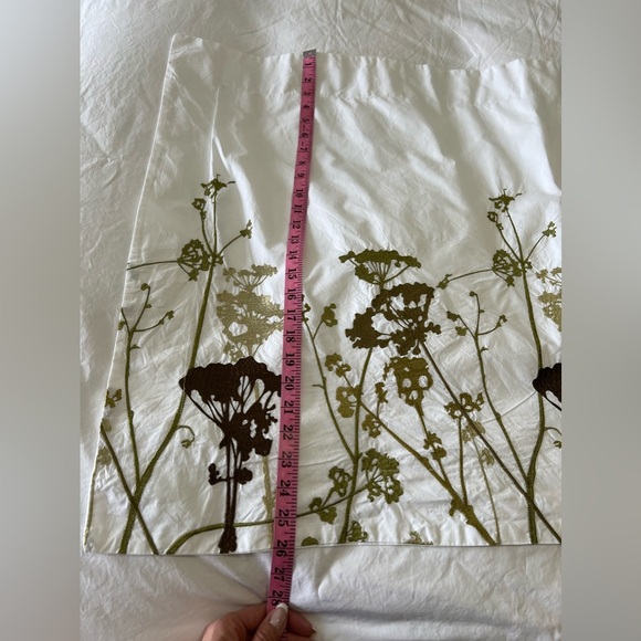 Margaret Muir | (1) King Sham | White Embroidered Pillow | EUC - Picture 4 of 10